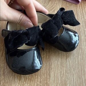 Elegant Black Baby Dress Shoes with Bow